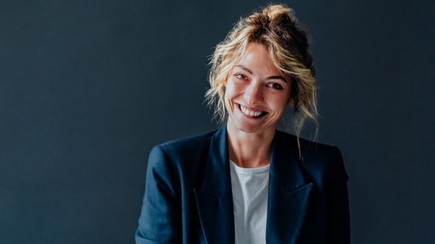 Une femme d’affaires confiante